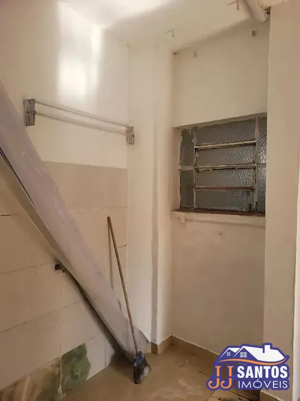 Casa Térrea a poucos metros do metrô no Belém ! - Foto 2