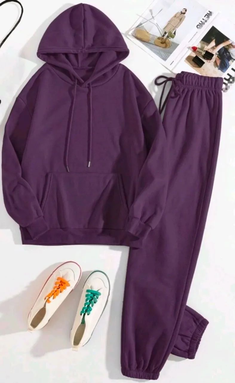 CONJUNTO DE MOLETOM SHEIN