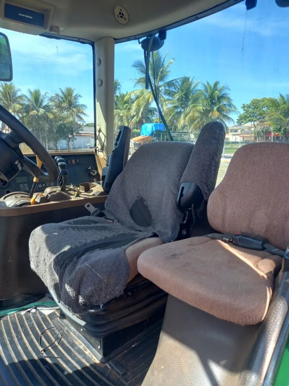 JOHN DEERE 7230J - Foto 2