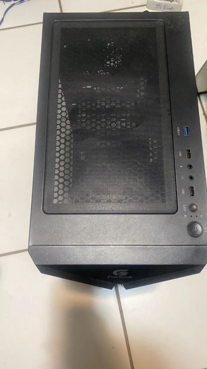 Desktop semi-gammer