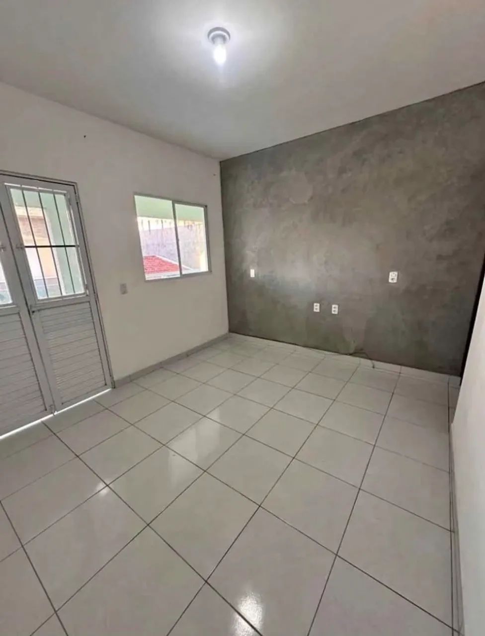 AM-vende-se casa em linhares 