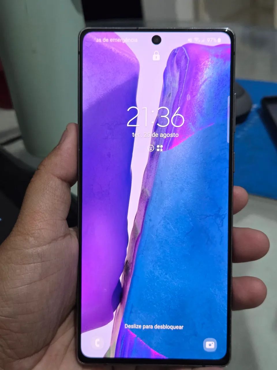 Celular note 20