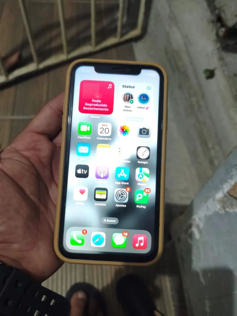 iPhone XR  - Foto 2