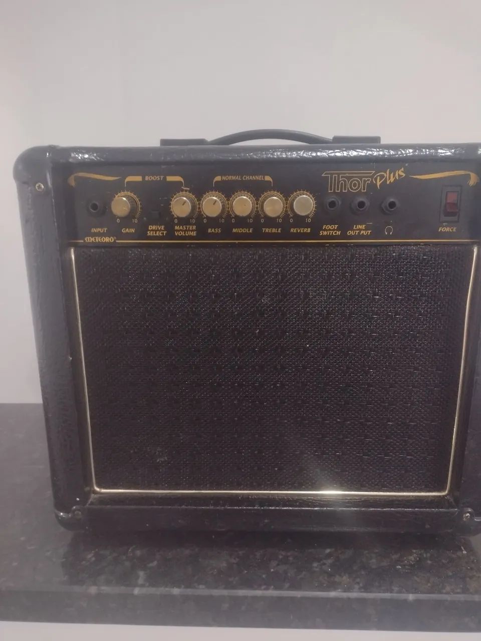 Ampli meteoro com Reverb e driver 80wtts 