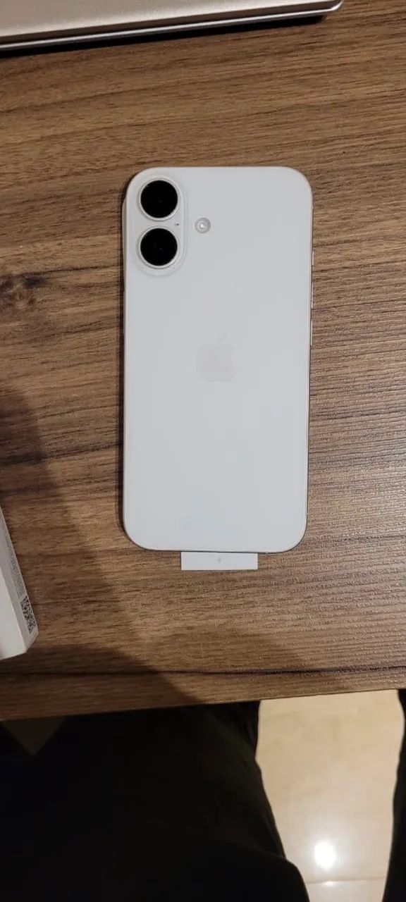 iPhone 16 seminovo  - Foto 2