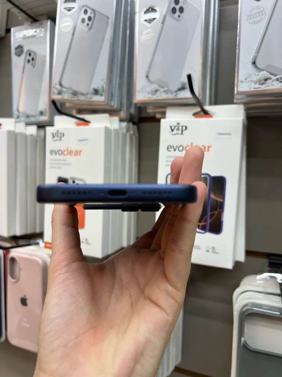 IPHONE 17 PRO MAX 256GB AZUL - Foto 4