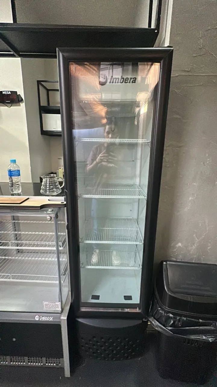 Geladeira Expositora