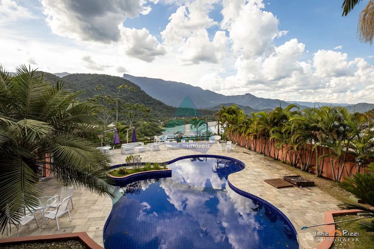 Casa com 6 dorms, Praia Brava, Ubatuba - R$ 6 mi, Cod: 1731 - Foto 4