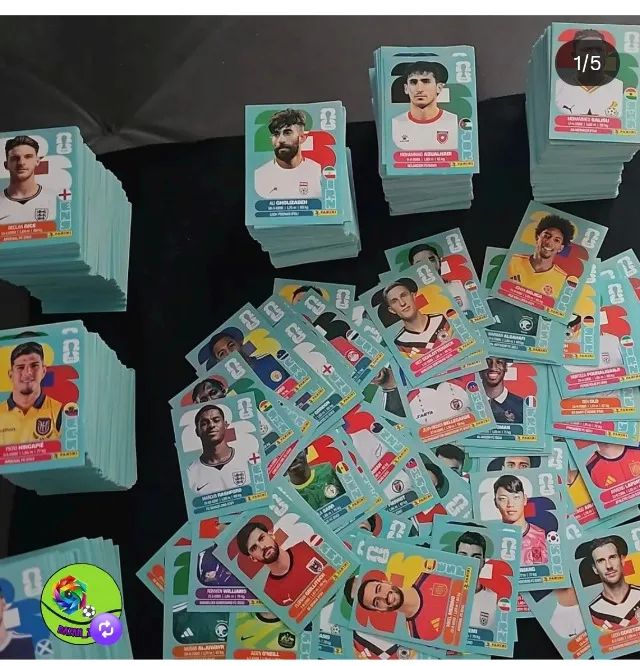Set completo com todas as 980 figurinhas da copa do mundo 2026 - Foto 4