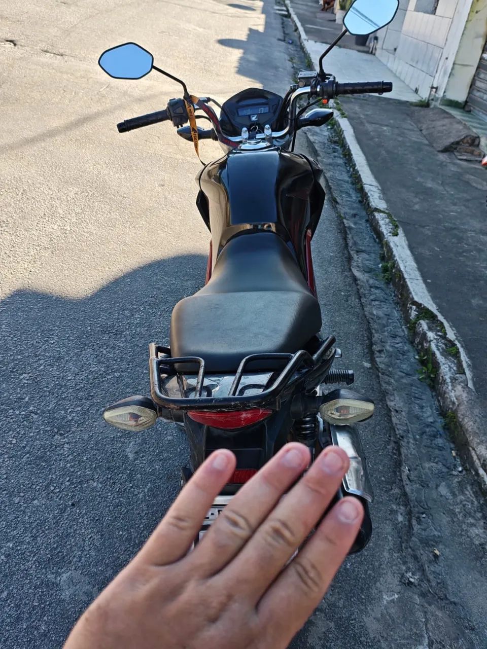 TITAN 150  - Foto 3