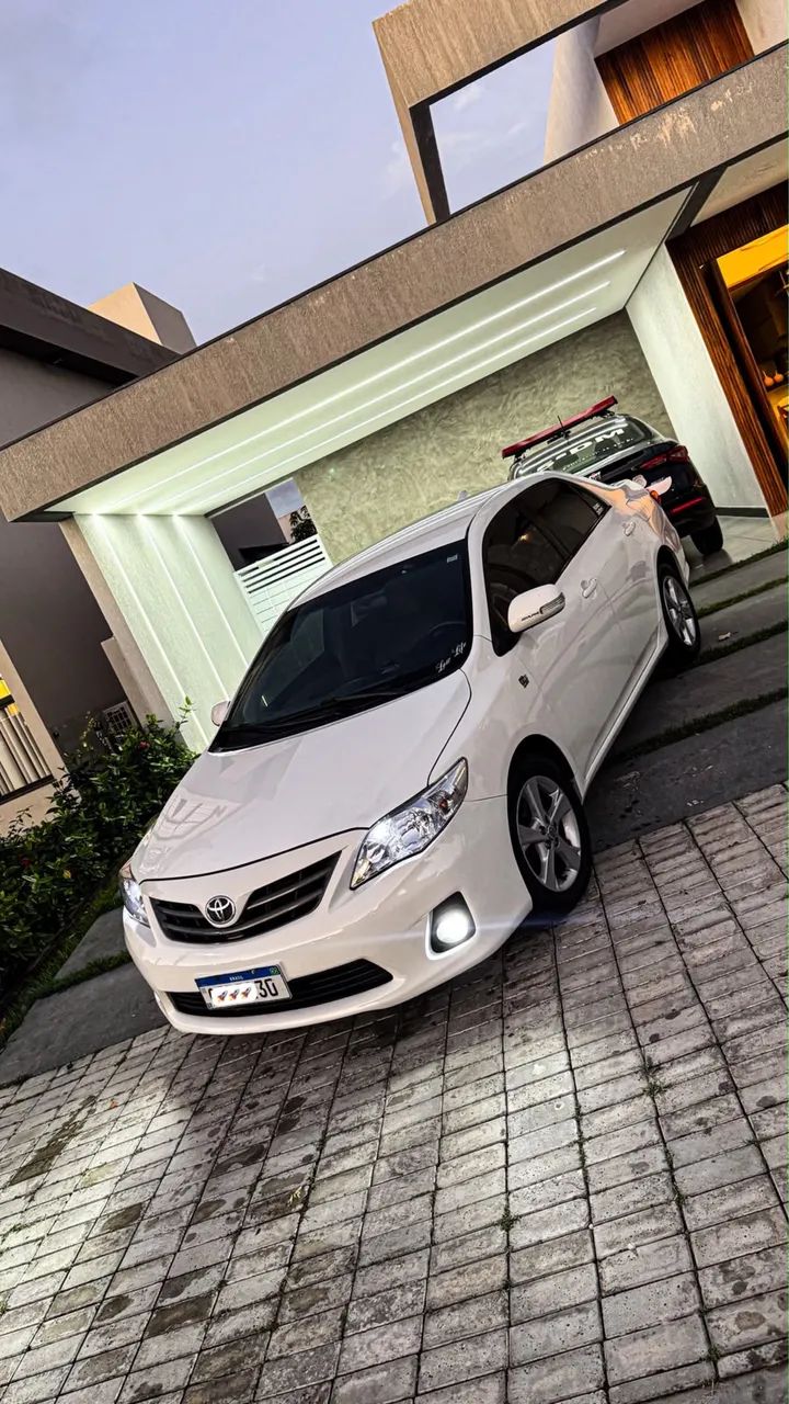 Toyota Corolla XEI 2.0 Flex 16V Aut. 2013