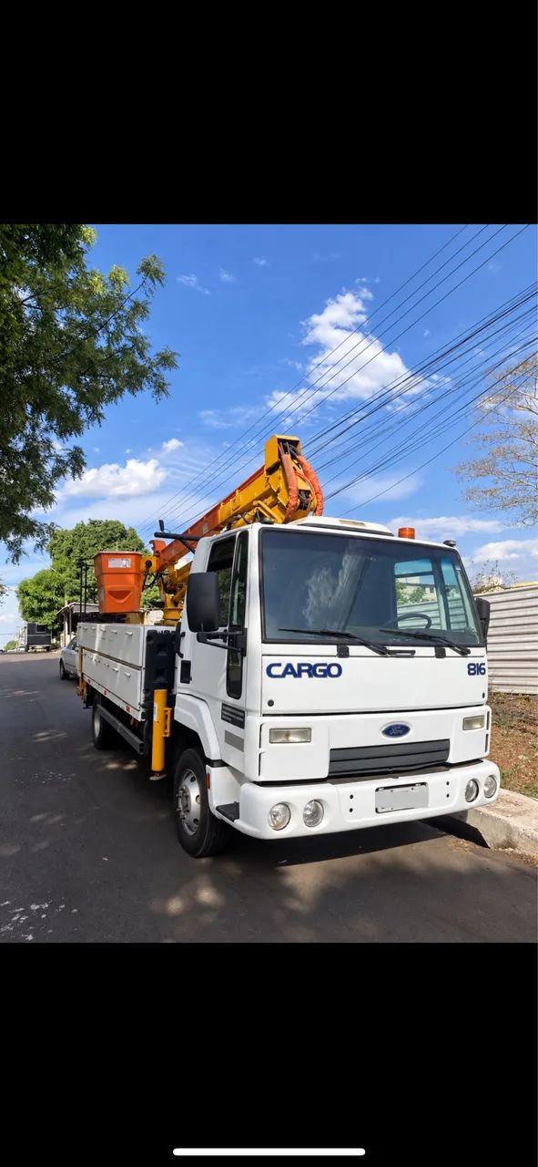 Ford Cargo 816 S  Munck 2013  - Foto 2