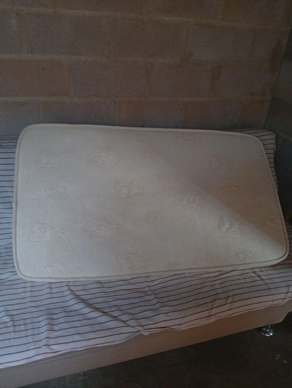 Colchão para berço Ortobom super conservado 