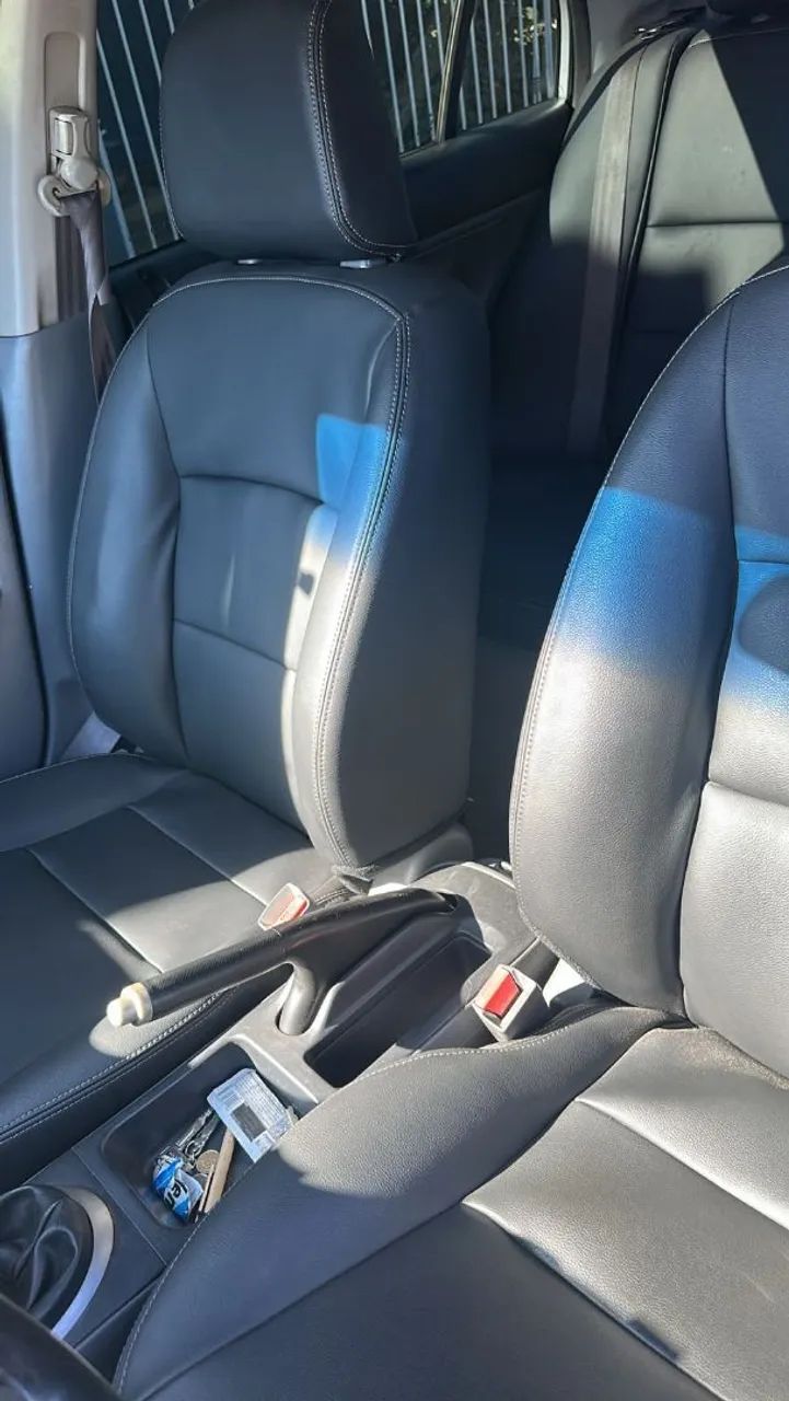 Honda Civic Sedan LX 1.7 16V 115cv Mec. 4P 2004