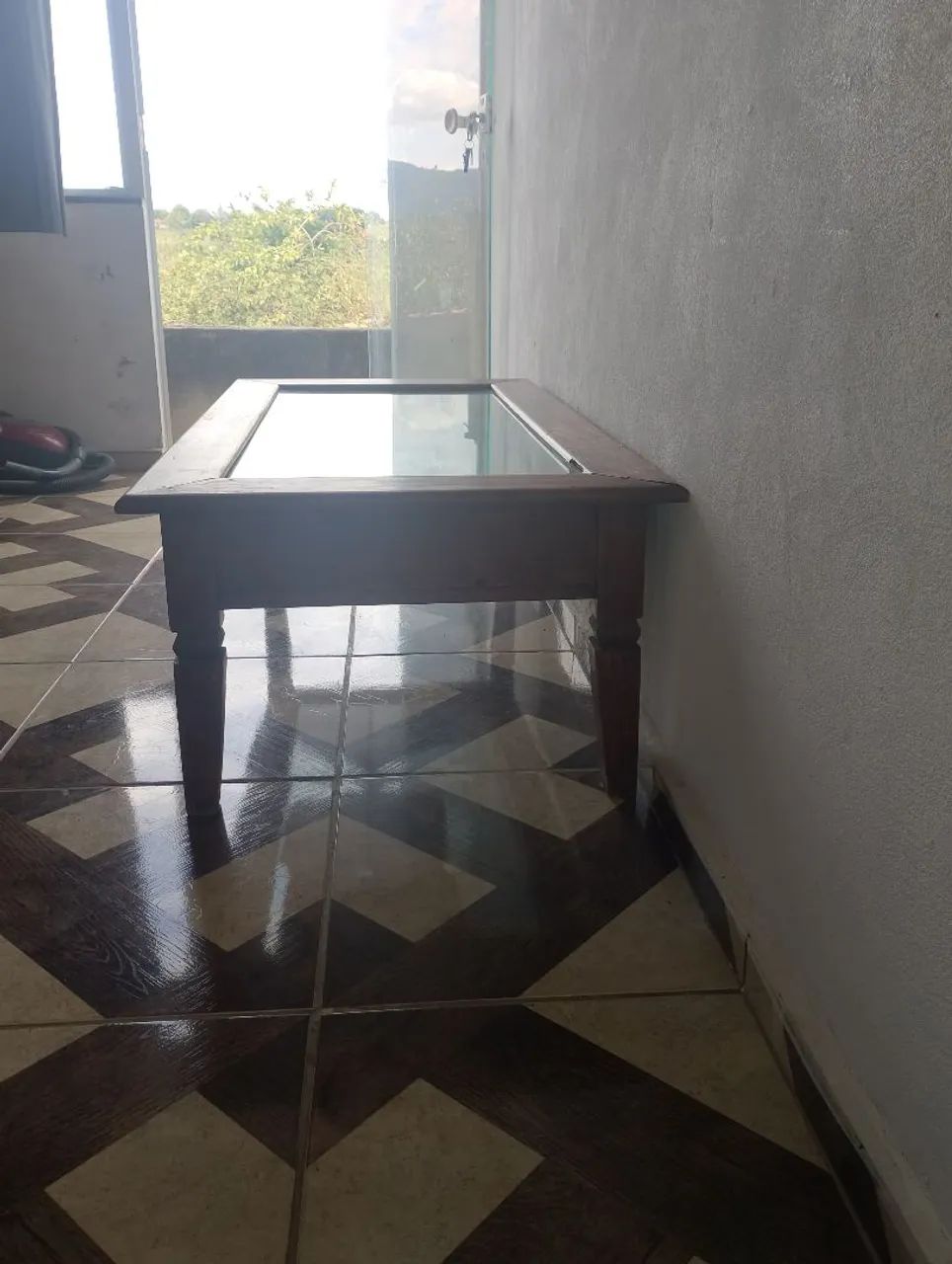 Conjunto de armário com mesa e banco de madeira macissa  - Foto 3