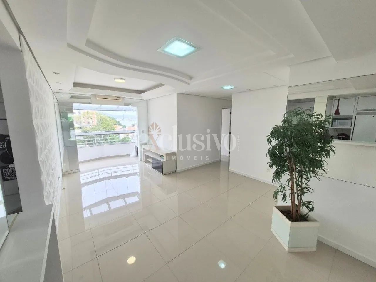 Apartamento 2 dormitórios no Abraão com vista mar - Foto 3