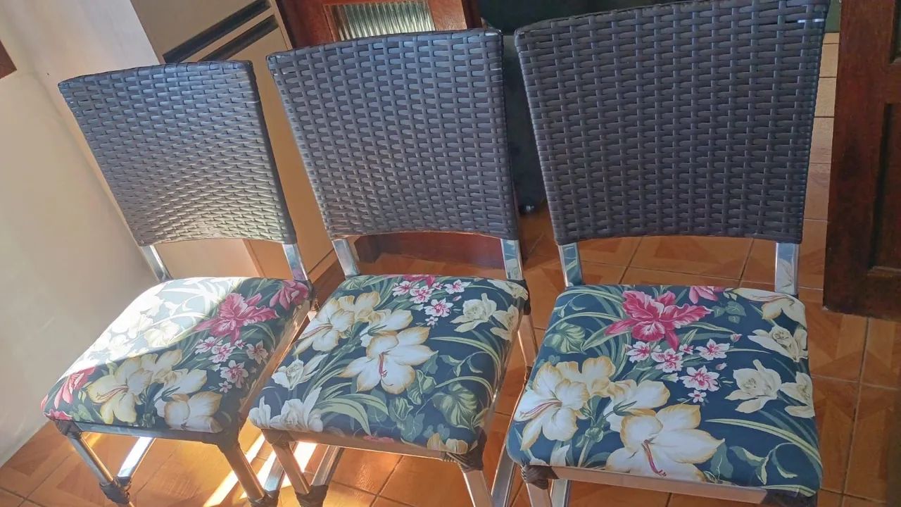 Cadeiras rattan