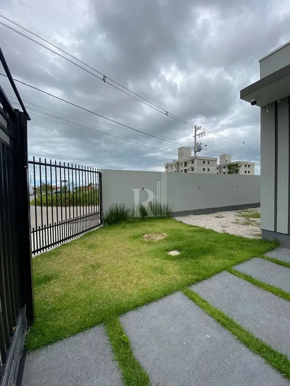 Casa para locação com dois dormitórios sendo uma suíte e quintal com amplo espaço, XV de N - Foto 3