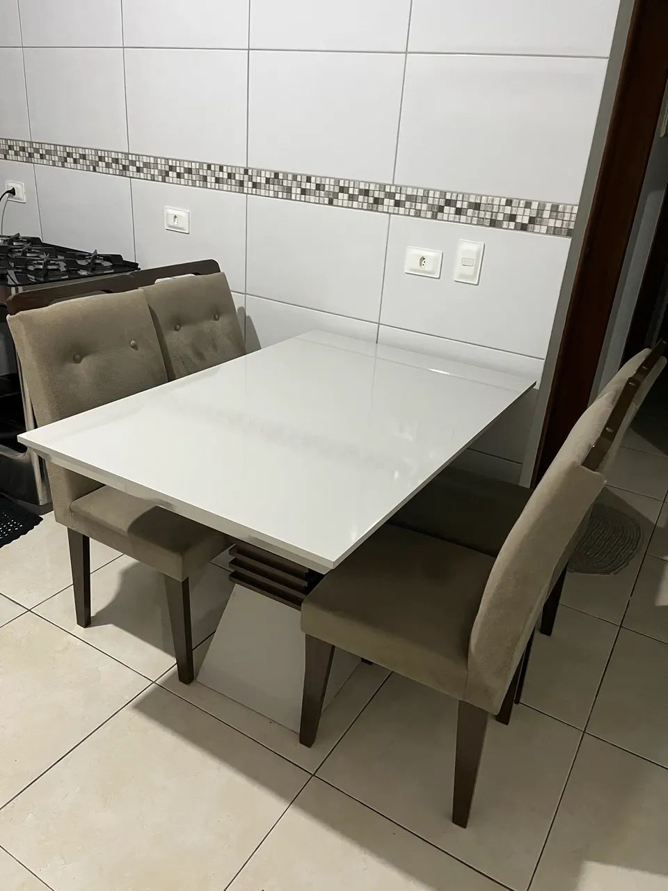 Mesa 4 cadeiras 1,20x80 cm - Foto 2