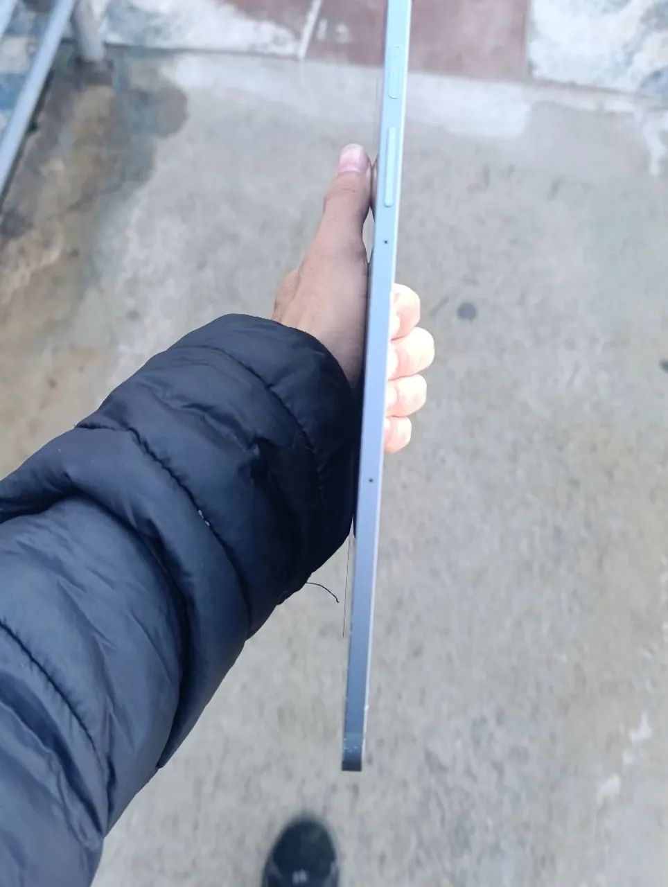 SAMSUNG TAB S9 FE com pequenos aranhões, comprei novo porém não estou usando  - Foto 2