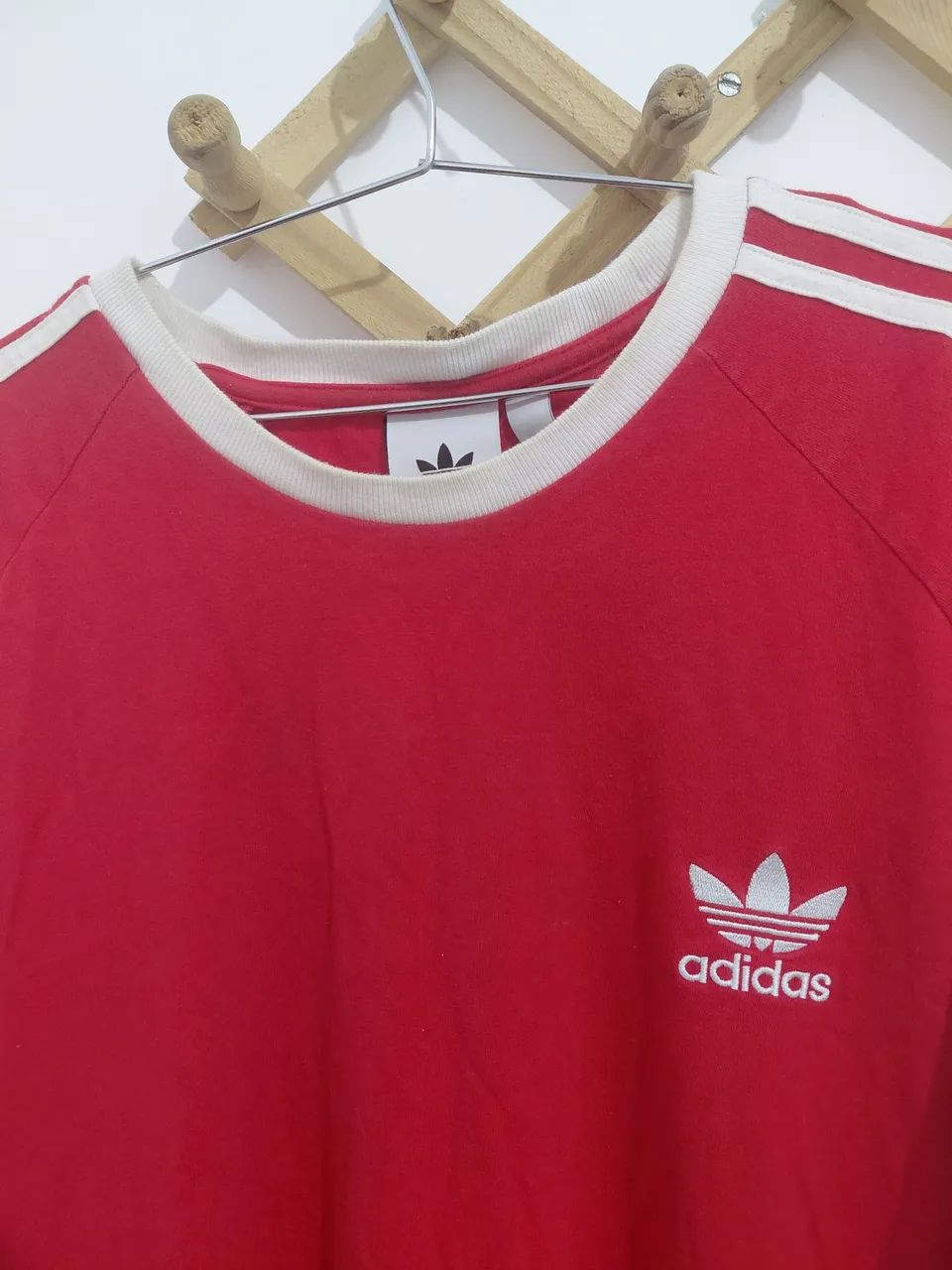 Camiseta adidas 3 stripes - Foto 4