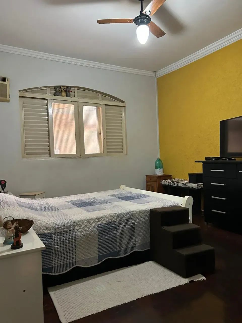 Casa para venda com 220 metros quadrados com 3 quartos - Foto 3