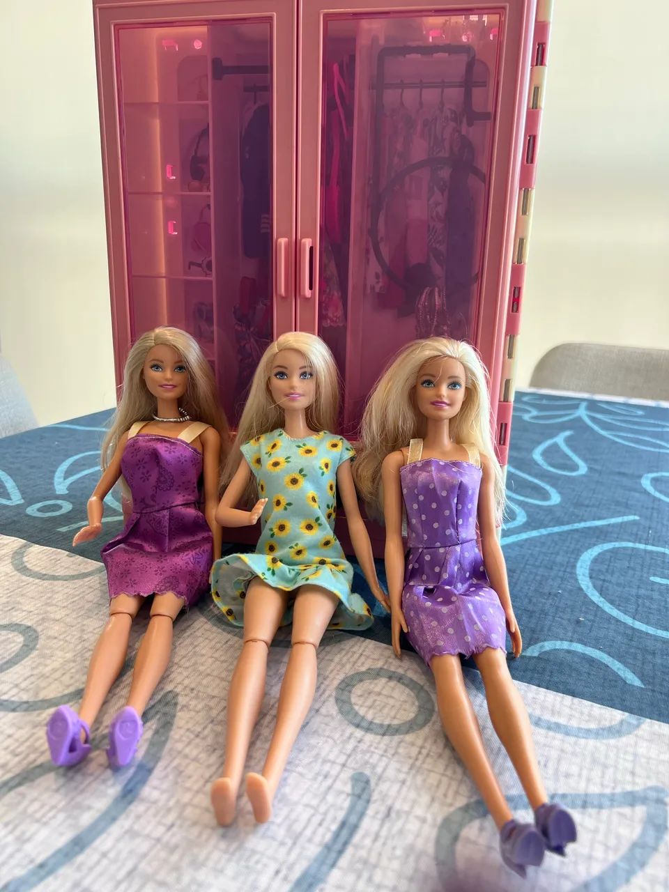 Barbies 