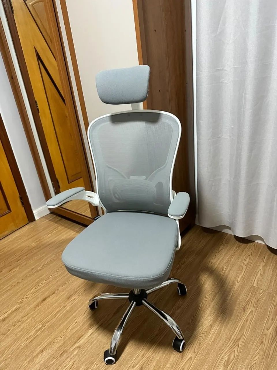 Cadeira de escritorio ergonomica - Zero