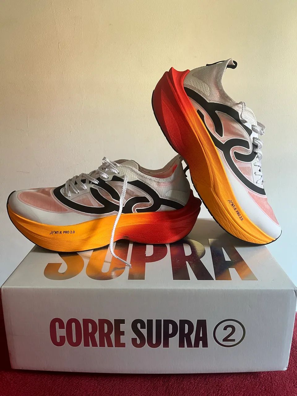 Corre Supra 2 zero na caixa tam 42 - Calçados Esportivos - Vargem