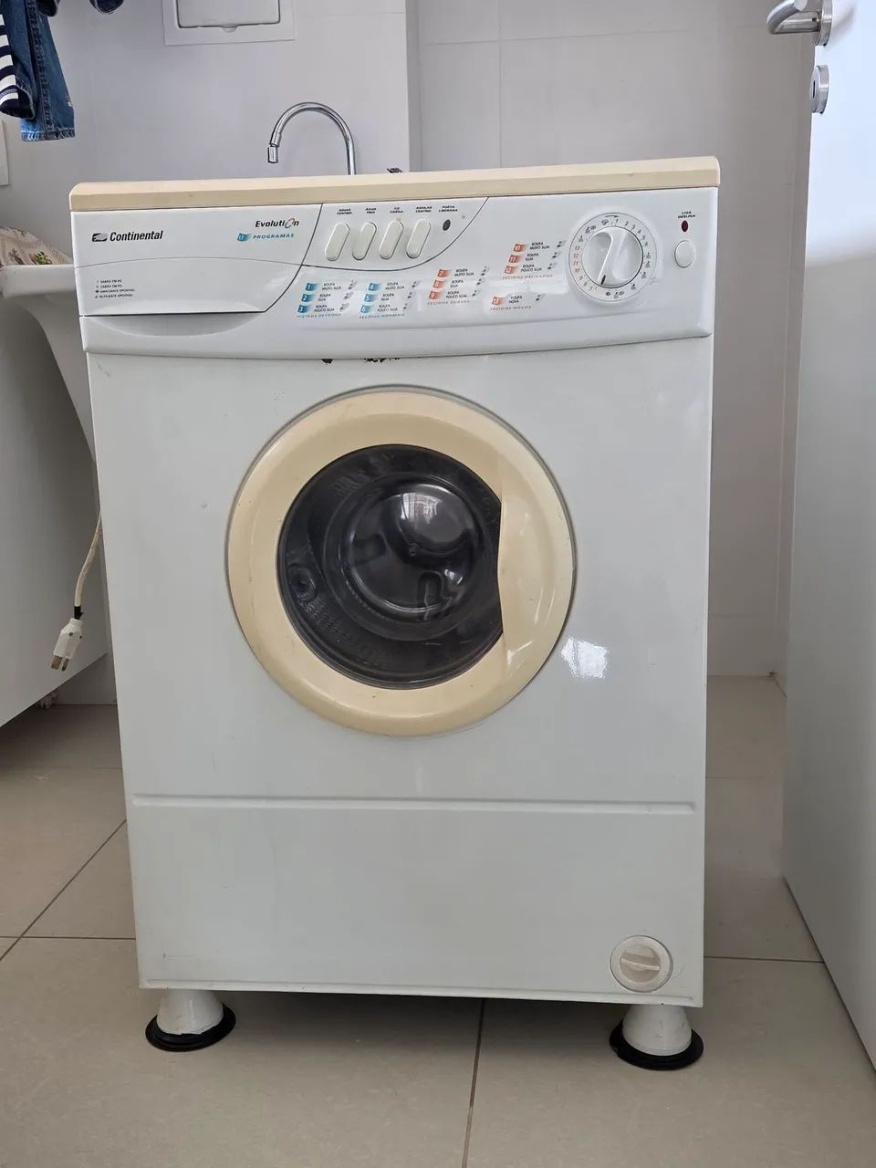 Vendo maquina de lavar Continental Evolution funcionando.  - Foto 2