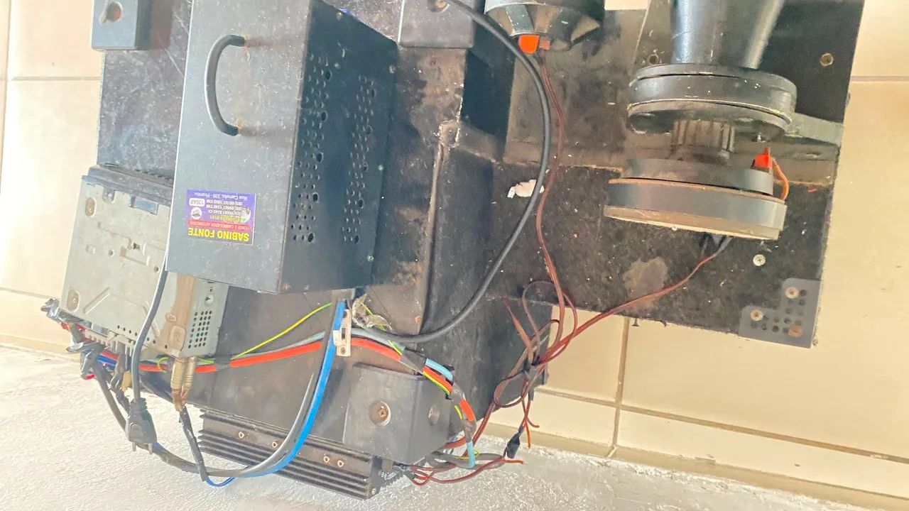 Caixa de som potente para carro - Foto 2