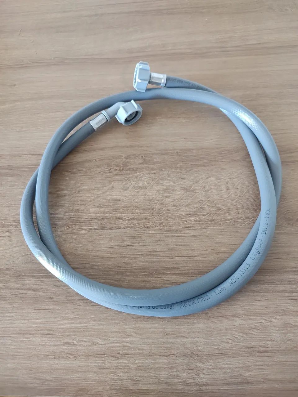 Mangueira de máquina de lavar nova no precinho