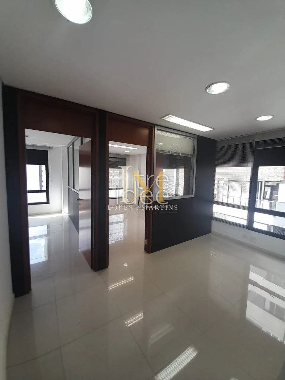 SALA PARA LOCAÇÃO 49M² BIGORRILHO - CURITIBA - PR - Foto 4