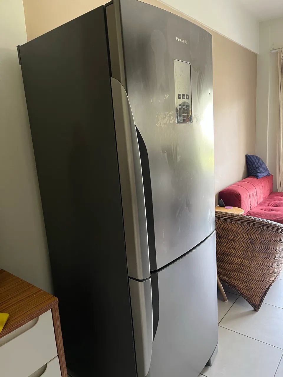 GELADEIRA PANASONIC INVERTER QUASE NOVA 