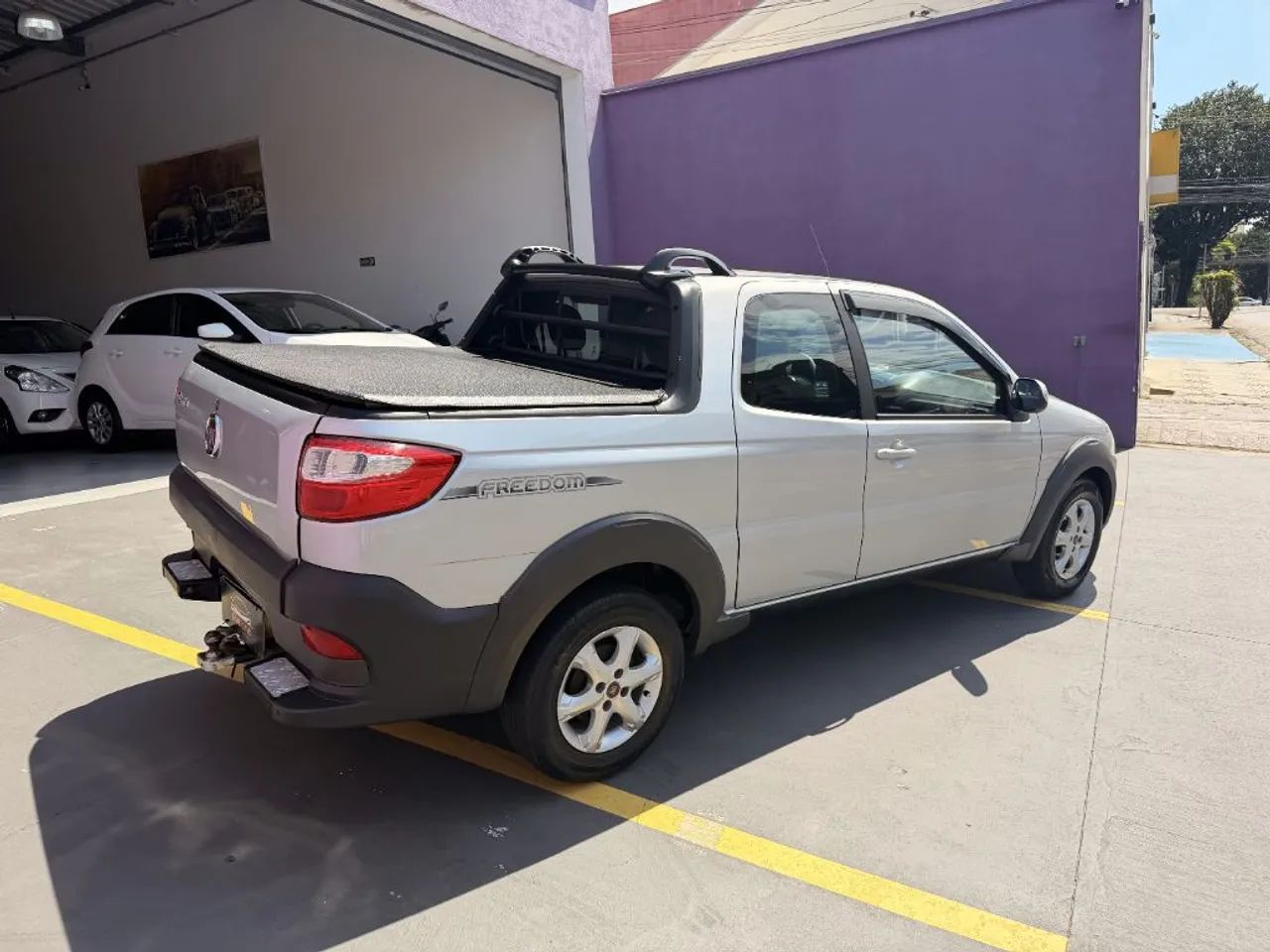 Fiat Strada Freedom 1.4 Flex 8V CD 2019 - Foto 4