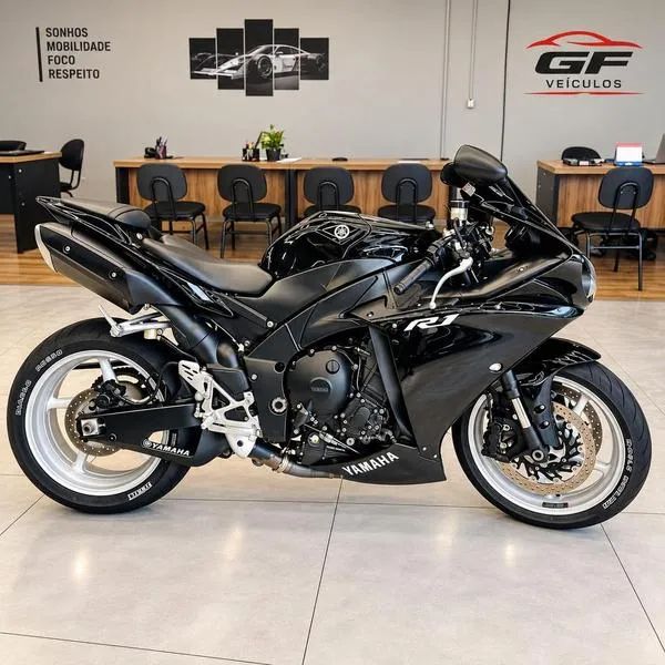 YAMAHA YZF R1 2010 - Foto 3