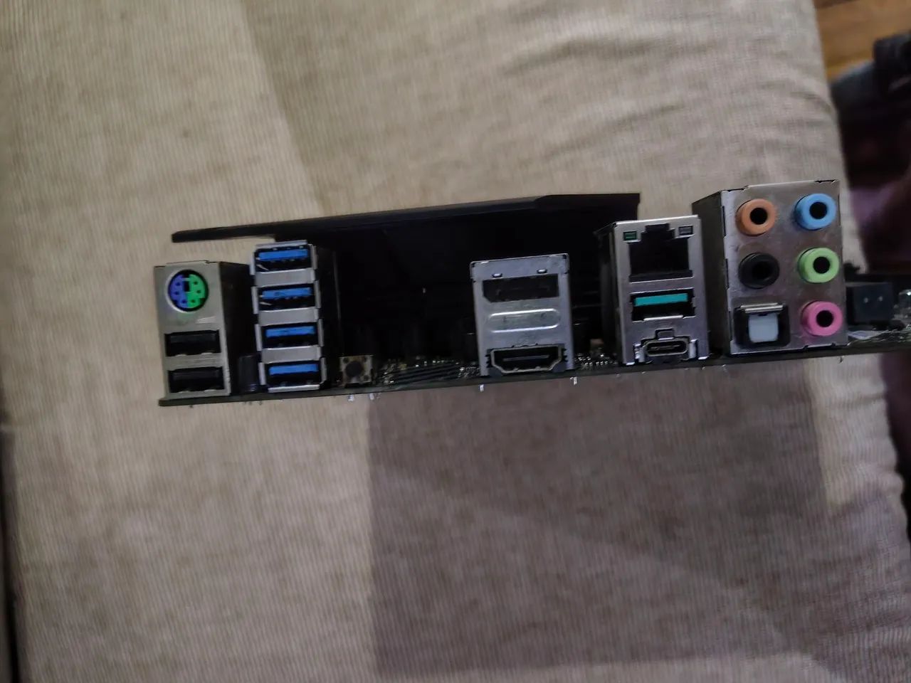 Placa mãe Asus TUF b550m Plus  - Foto 2
