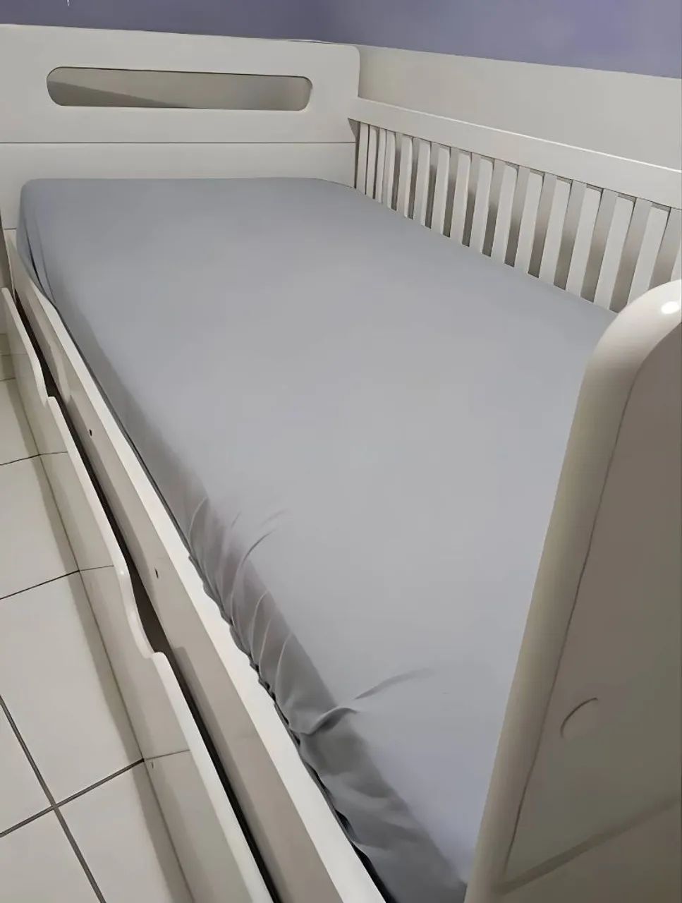 Cama Solteiro com Cama Auxiliar / Bicama Branca - Excelente Estado! - Foto 4
