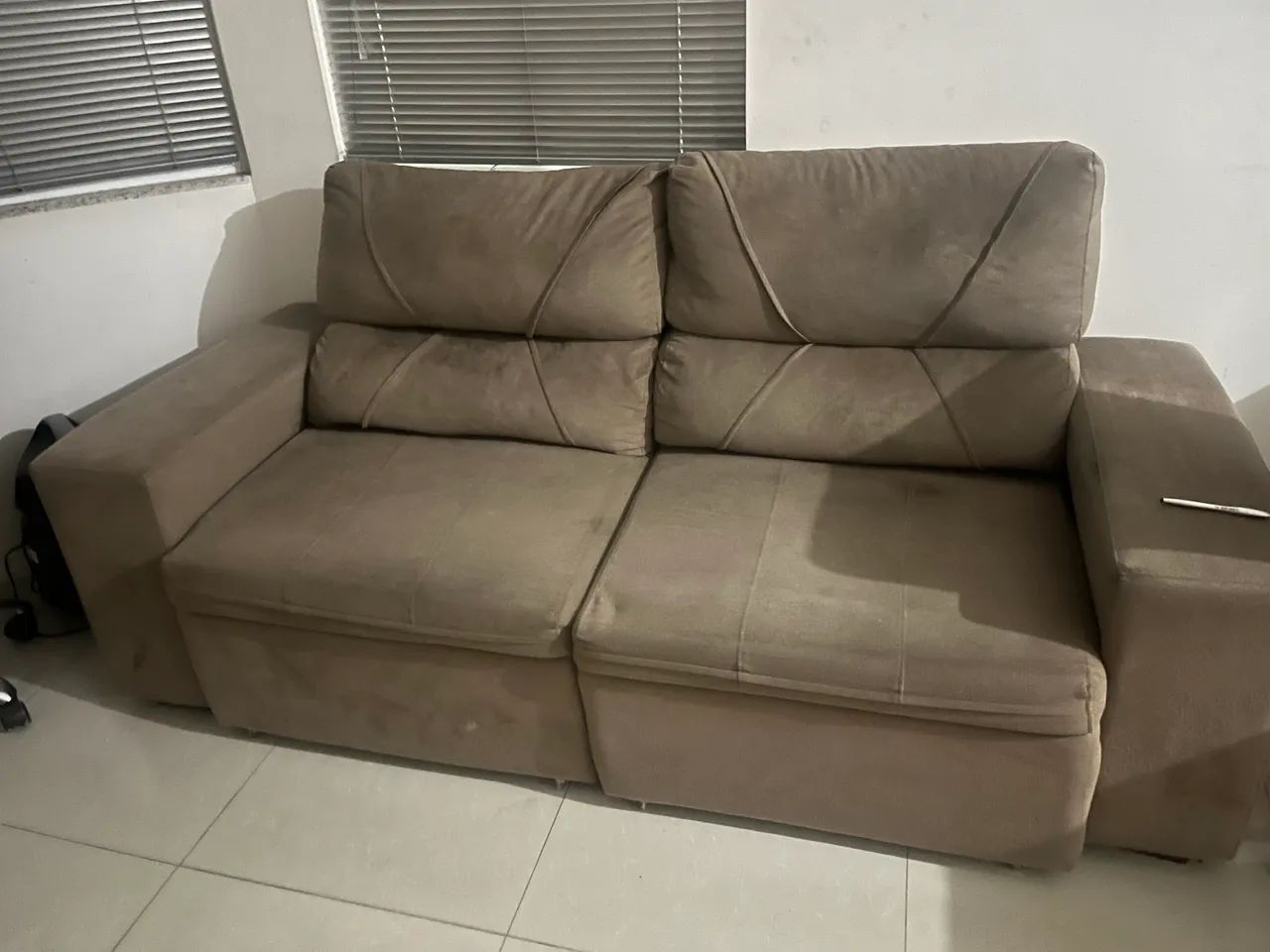Sofá dois lugares 
