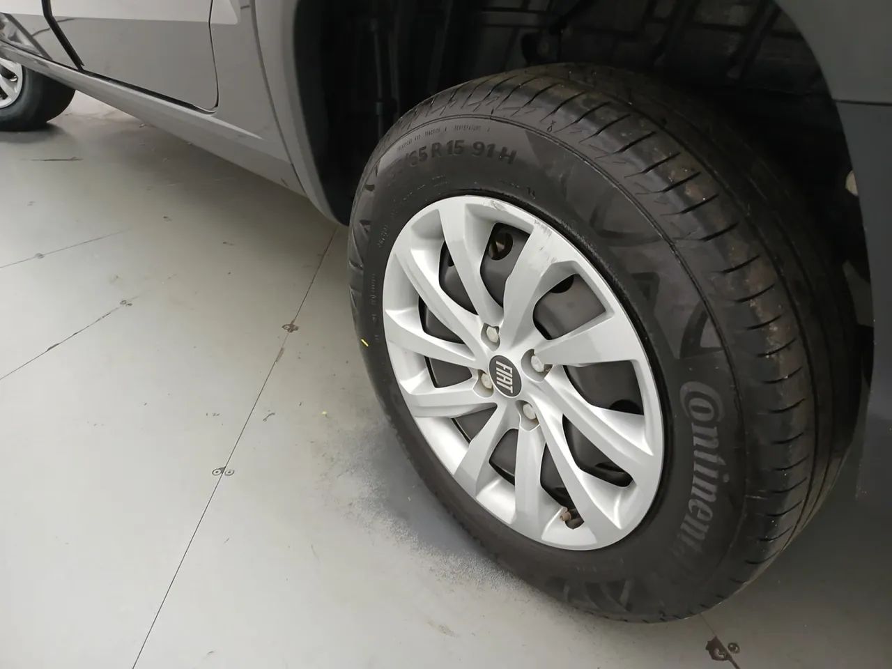 Fiat Strada Freedom 1.3 Flex 8V CD, foto 12 de 18