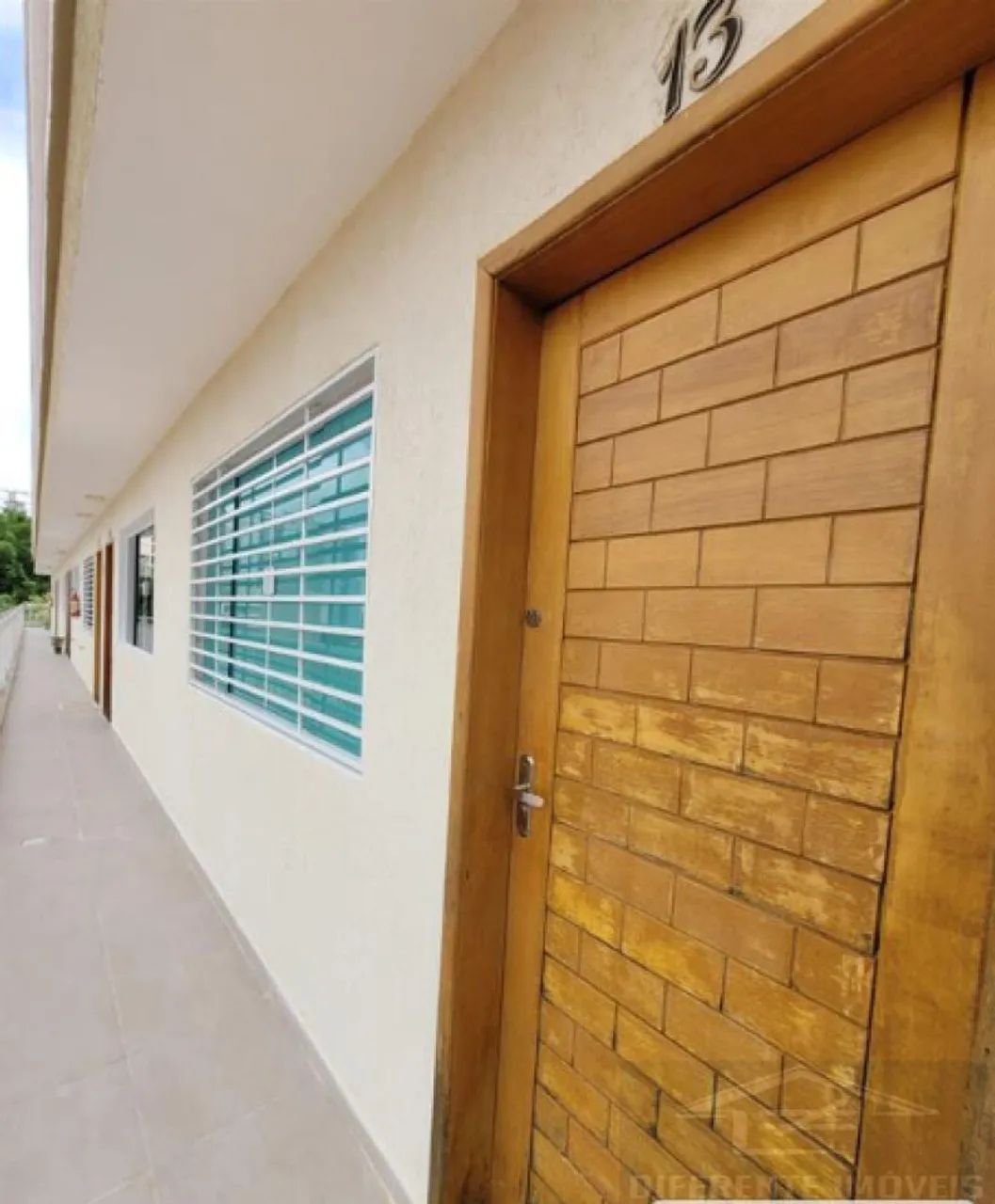 Apartamento reformado com 2 dormitórios uma vaga - Foto 3