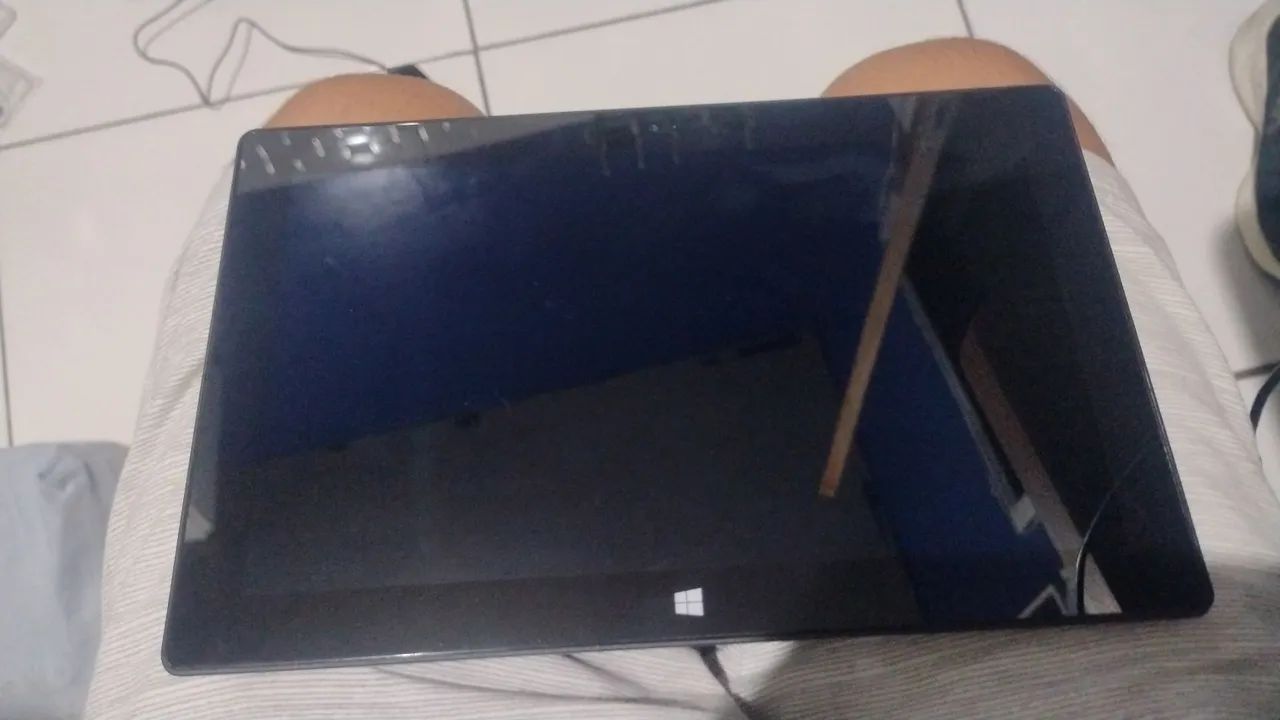 Windows 8 surface pro (COM DEFEITO)