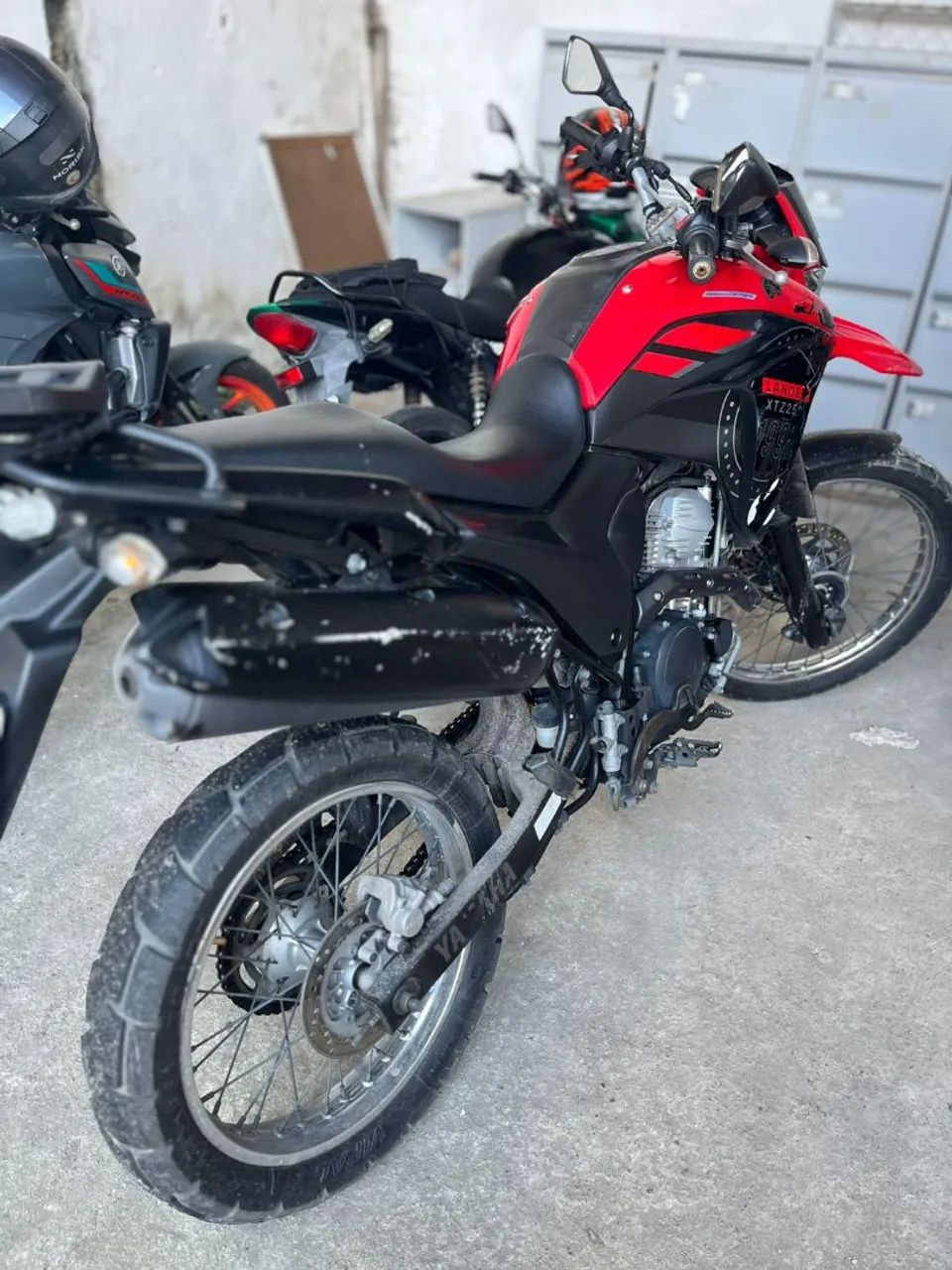 Lander 250 2023  - Foto 2