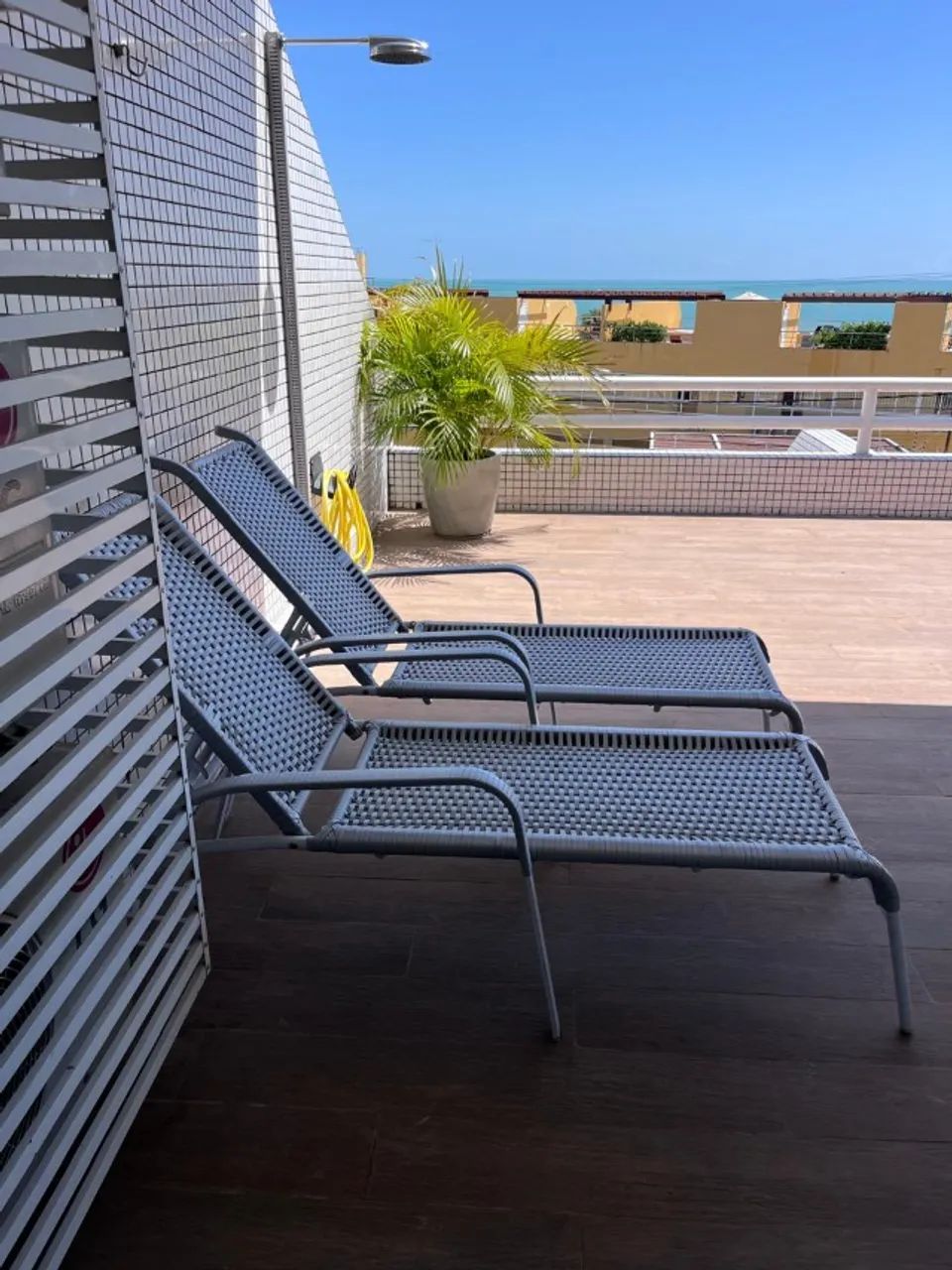 Cadeiras e Espreguiçadeiras para Piscina | Reforma e Encomenda - Foto 2