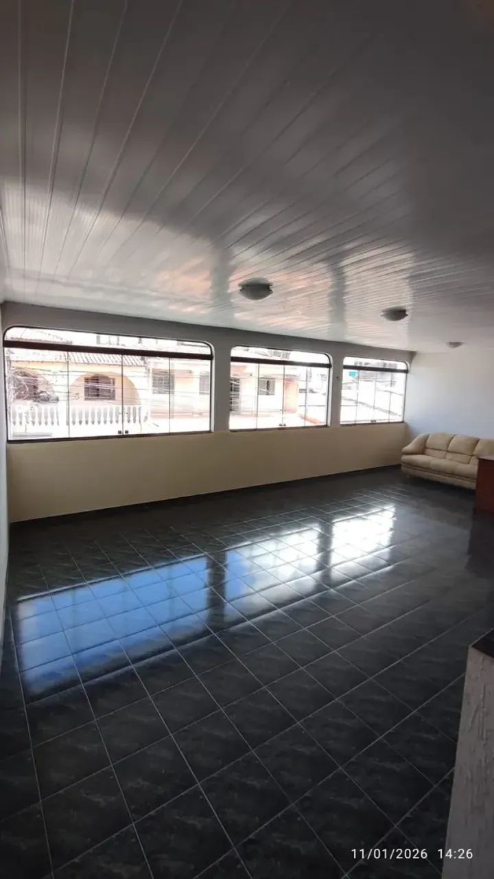 Vendo sobrado na Candangolândia com 230m² e 4 quartos - Foto 2