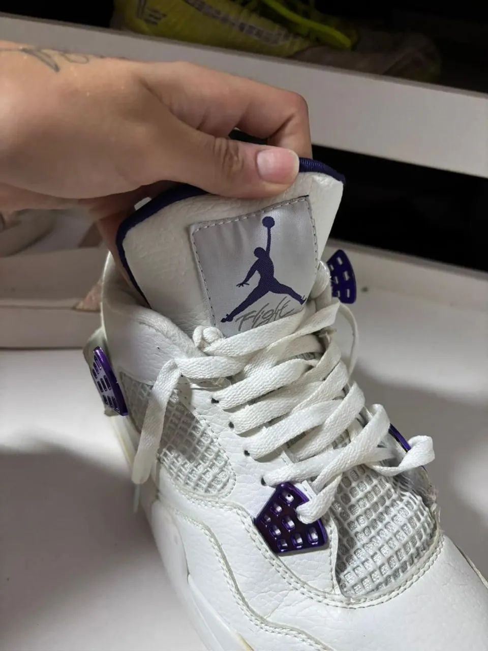 Air Jordan 4