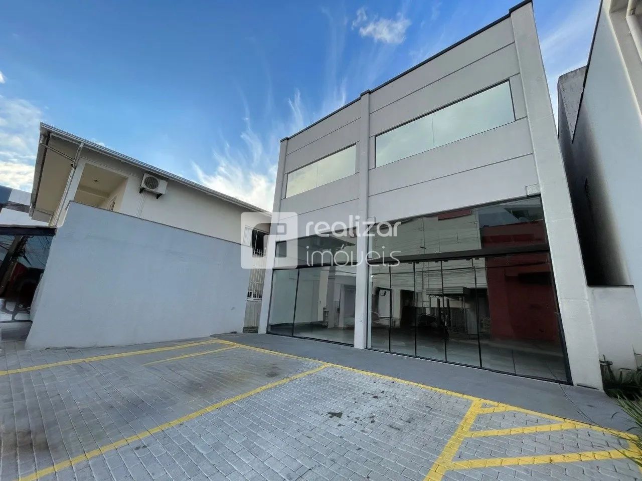 Loja comercial no bairro Passa Vinte, Palhoça