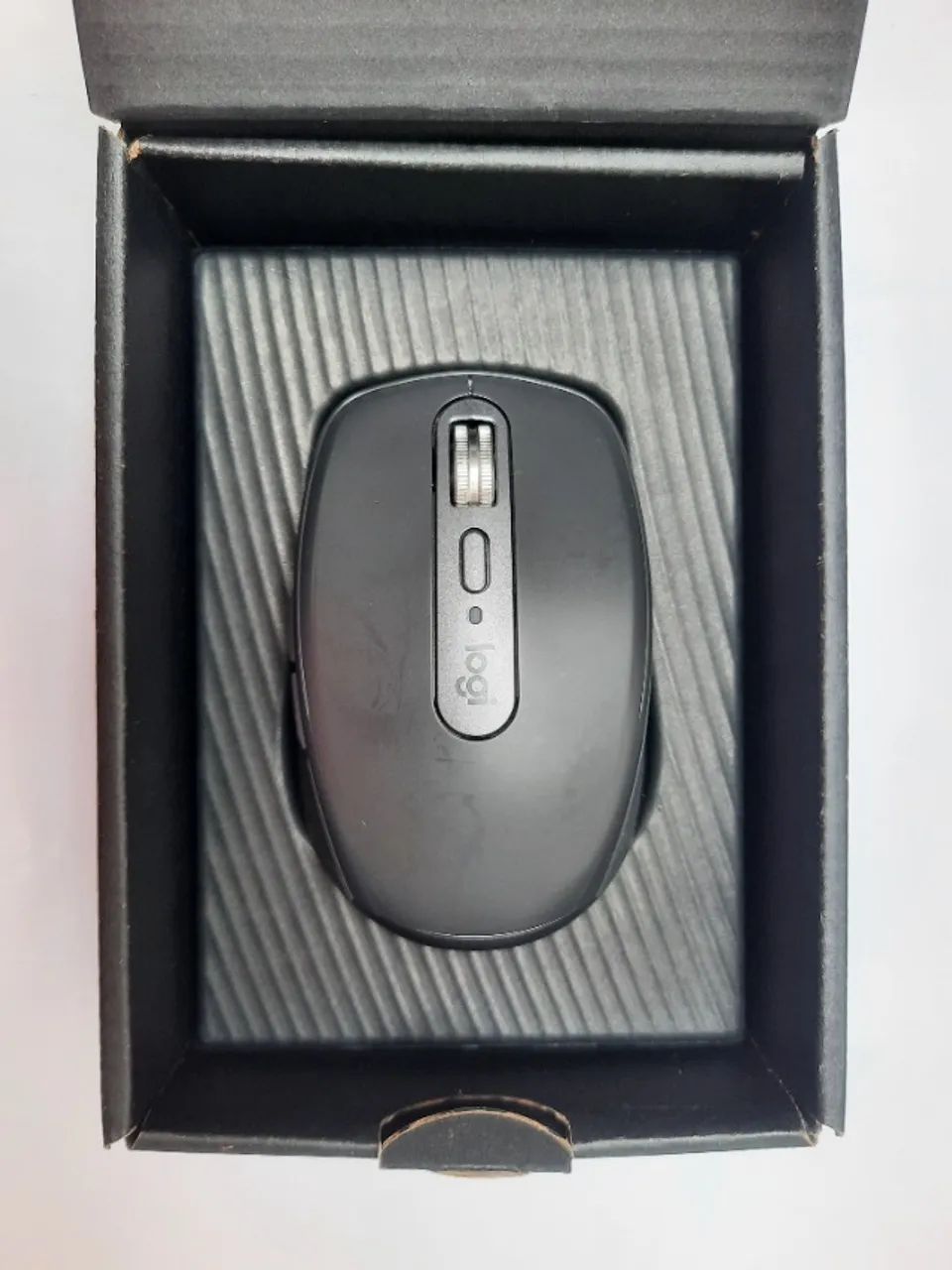Mouse Logitech MX Anywhere 3s + case - Foto 2