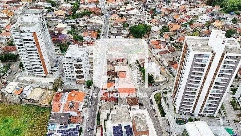 Terreno à venda na Agronômica