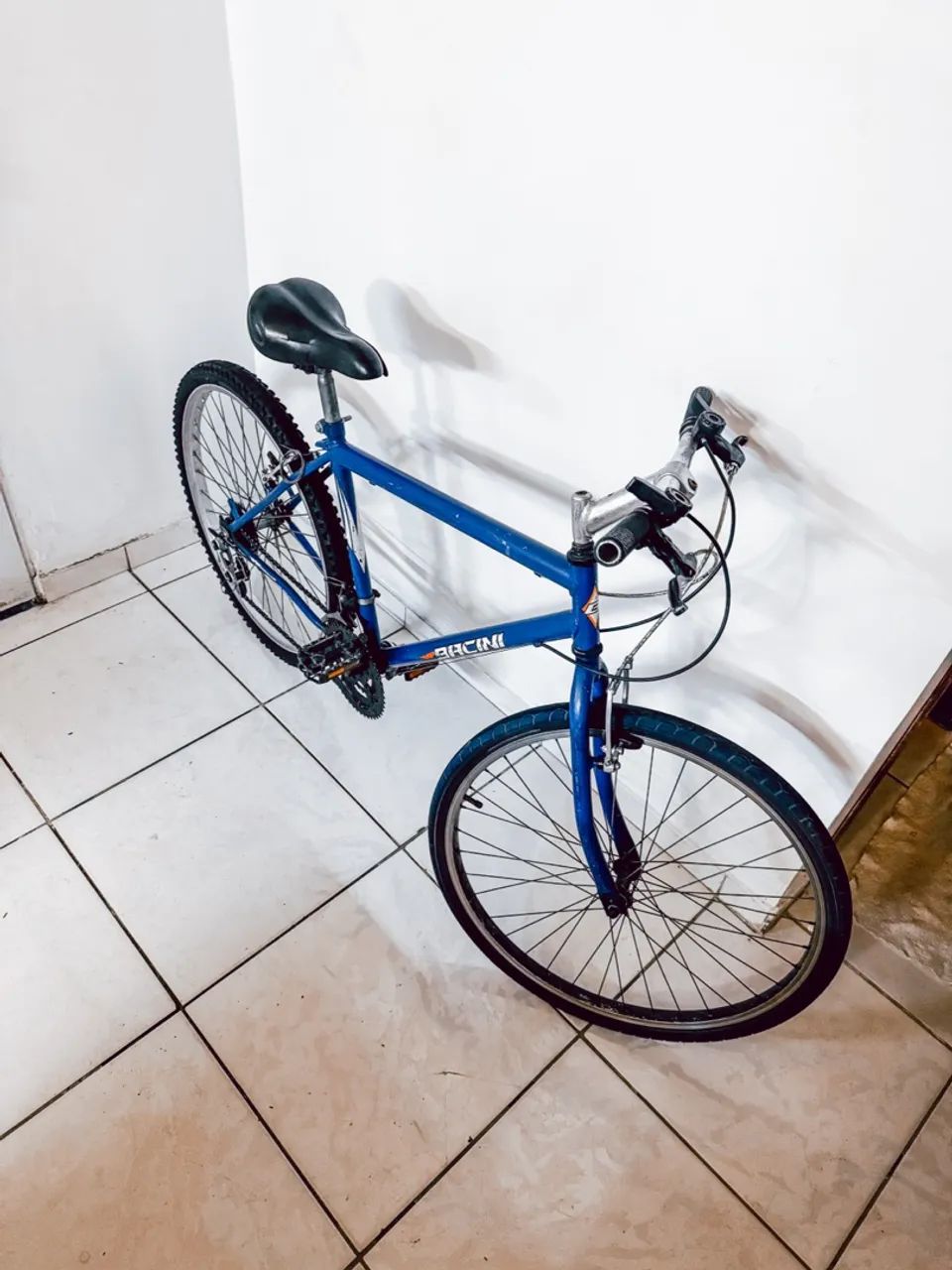 Bicicleta azul aro 26 - Foto 4